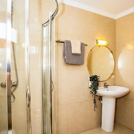 Villa Valeria With Private Heated Pool Hot Tub And Childrens Play Area *