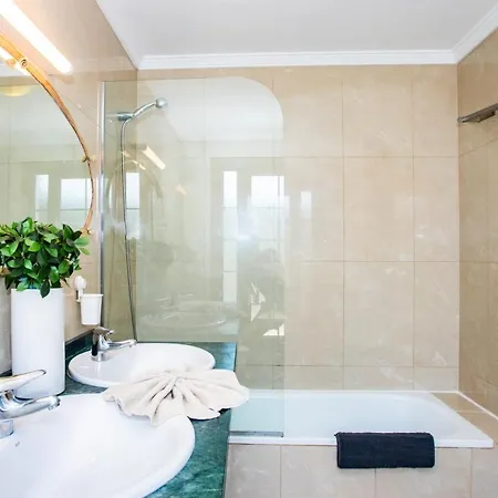 Valeria With Private Heated Pool Hot Tub And Childrens Play Area Villa *